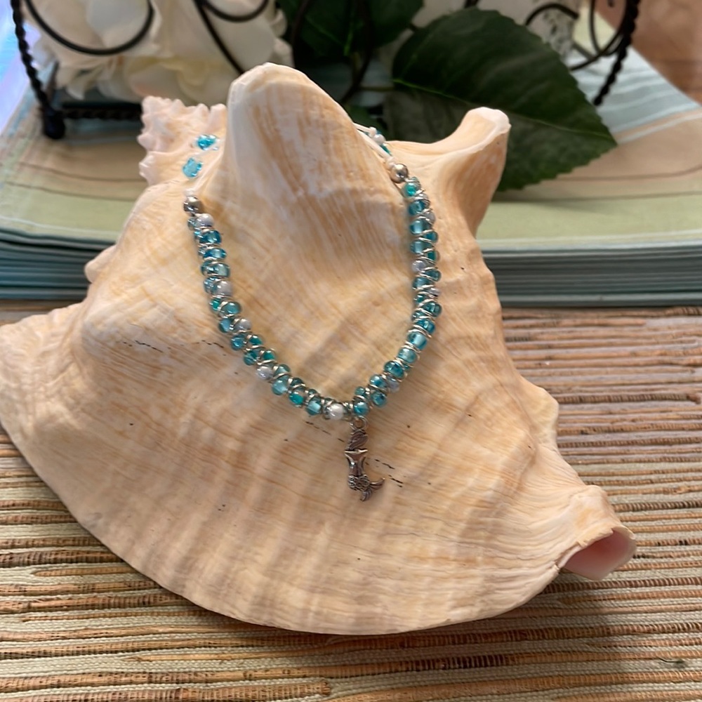 Mermaid core  beaded bracelet with slide closure